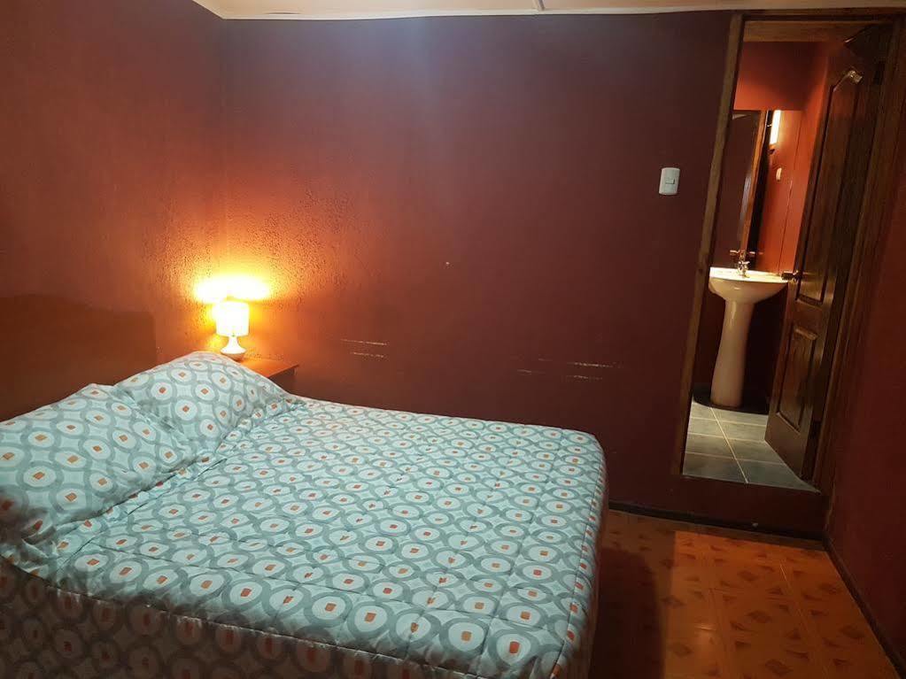 Hostal Piedrita De Rio Сан-Педро-де-Атакама Екстер'єр фото
